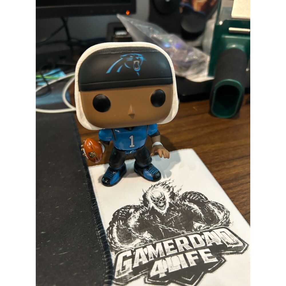 Funko Pop! - NFL - Carolina Panthers - Cam Newton # 46 - Blue Jersey